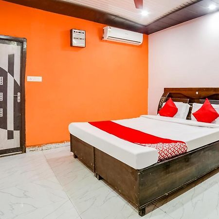 Oyo 70288 Happy Dhaba Hotel โซนีปัต ภายนอก รูปภาพ