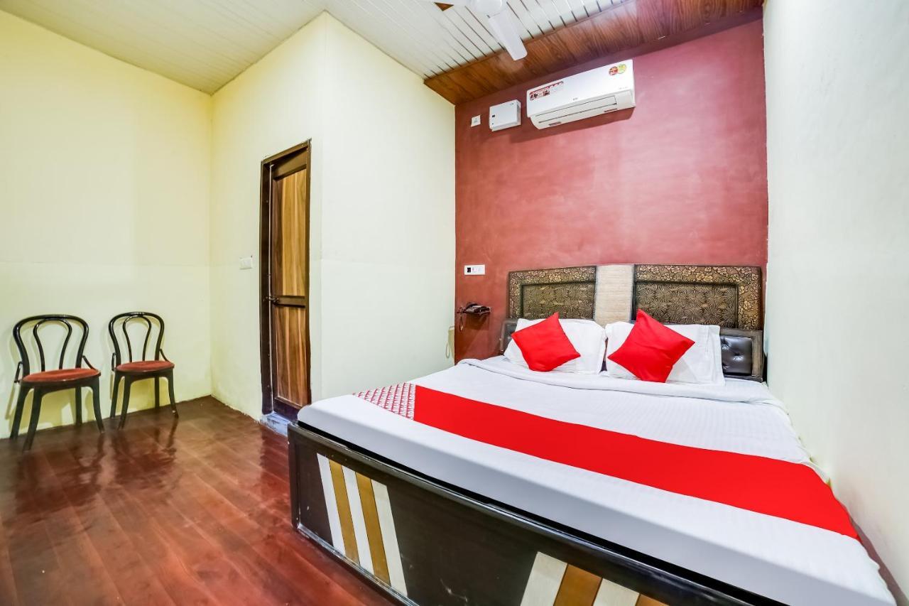 Oyo 70288 Happy Dhaba Hotel โซนีปัต ภายนอก รูปภาพ